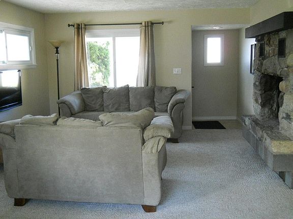 Living room with gas fireplace