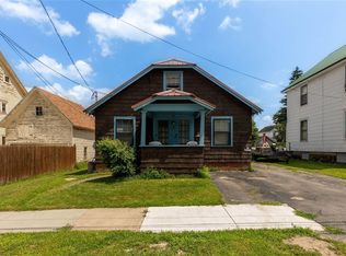 3 Almond St, Gloversville, NY 12078