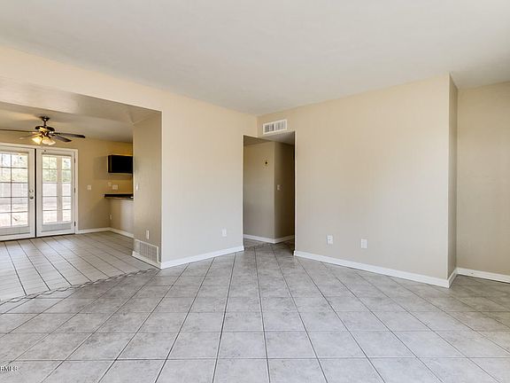 5th image of 7429 N Oliver Ave