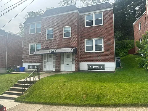 592 Livezey St #2 Photo 1