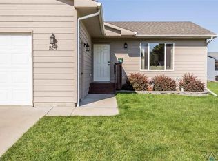 507 Kia Dr, Hartford, SD 57033