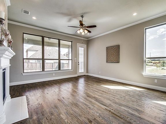 4th image of 9676 Beckett Dr