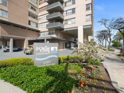 6301 N Sheridan Rd APT 12C, Chicago, IL, 60660