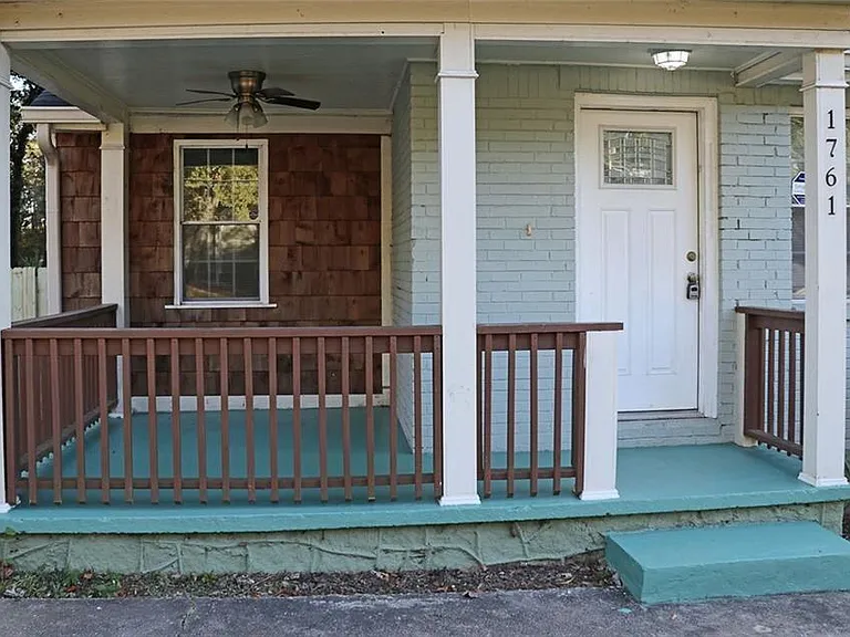 1761 Terry Mill Rd SE — Photo 2