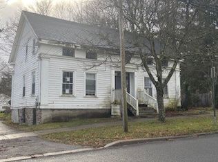 22 Main St, Oxford, NY 13830