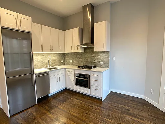 Rented by Tourma Realty LLC | media 13