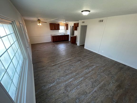 5th image of 2714 S McClure St