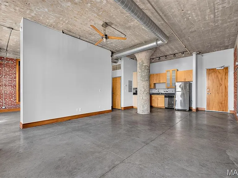 1601 Washington Ave #401 — Photo 13