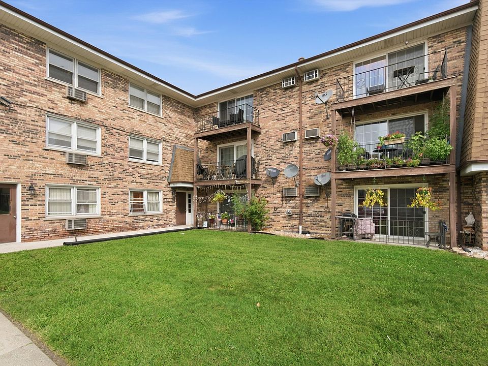 1st image of 9817 Nottingham Ave APT 304