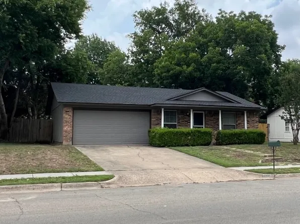 2321 McCormick St, Denton, TX 76205