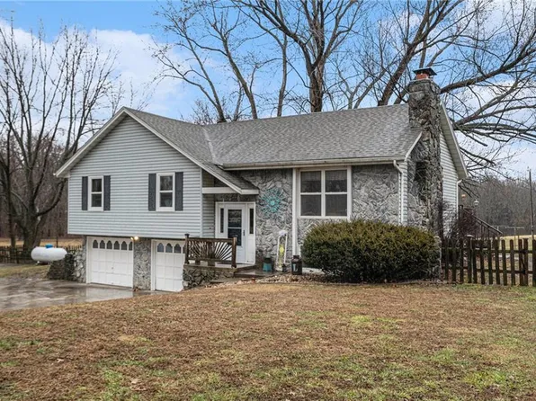 7931 SE Little Acres Ln, Holt, MO 64048