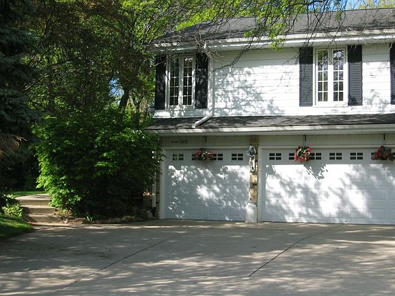 Garage and walk to private entrance