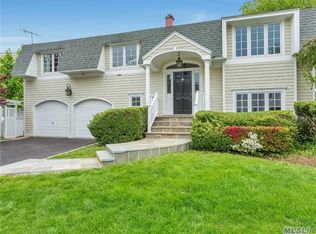 38 Michael F St, Locust Valley, NY 11560