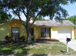 6706 Village Grove Ct, Tampa, FL 33615