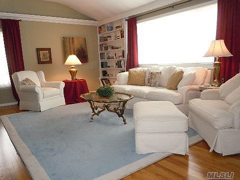 2nd image of 14 Teresa Ln