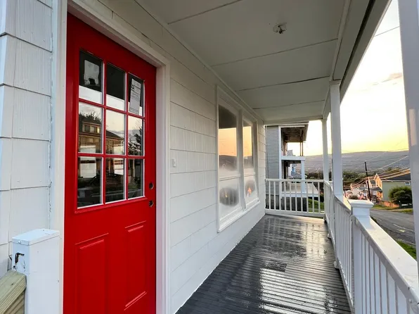 59 Scott St, Plains, PA 18705