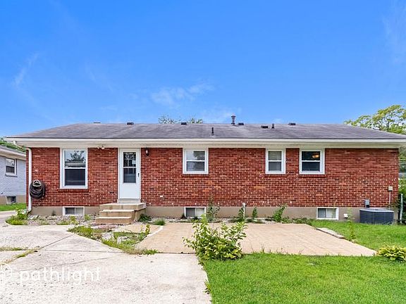 5th image of 4102 Manner Dale Dr