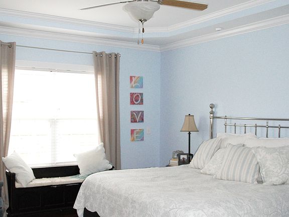 3rd image of 2723 Annapolis Ct