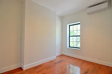 Rented by Nest Seekers International