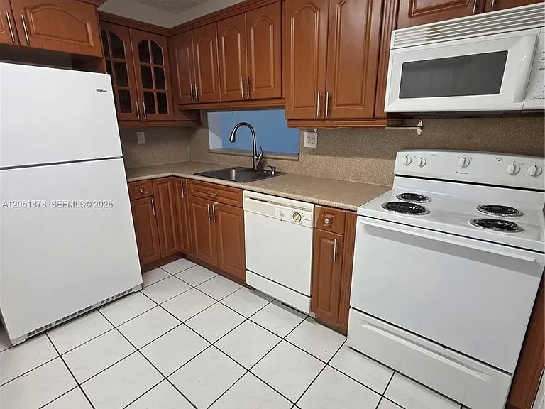 8600 SW 133rd Avenue Rd #424 — Photo 5