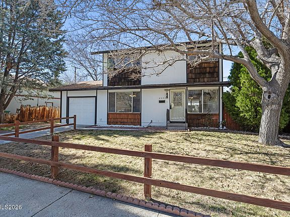 3rd image of 2557 Janelle Dr