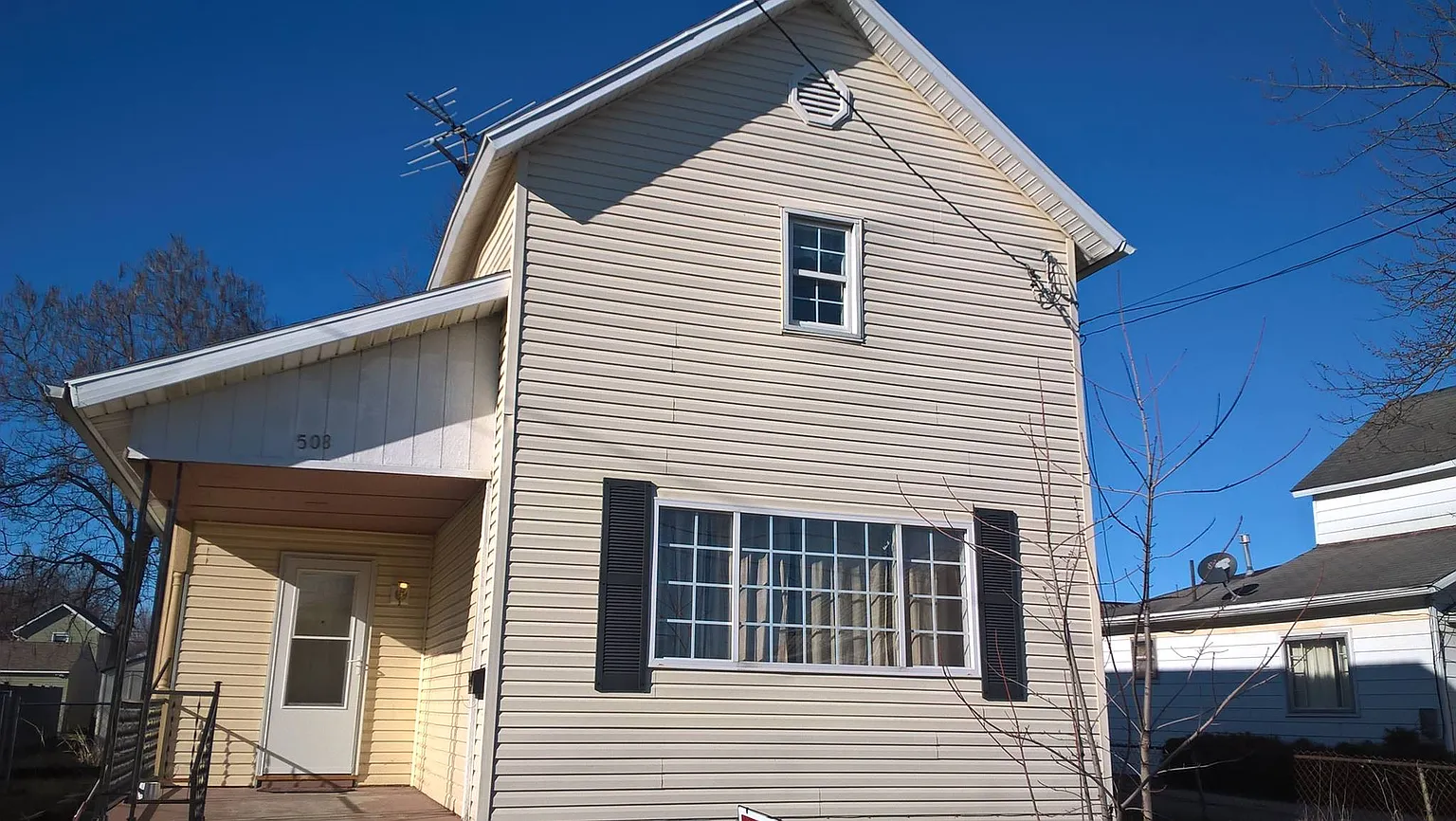 508 E Farming St photo 1