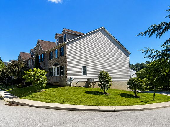 2nd image of 600 Bowers Dr