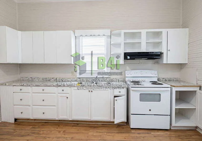 108 Gilman St SE — Photo 4