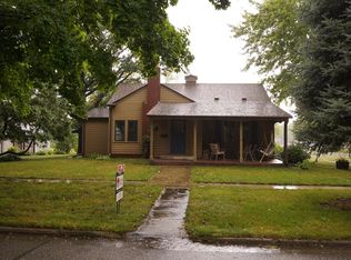 520 Center Ave, Garner, IA 50438