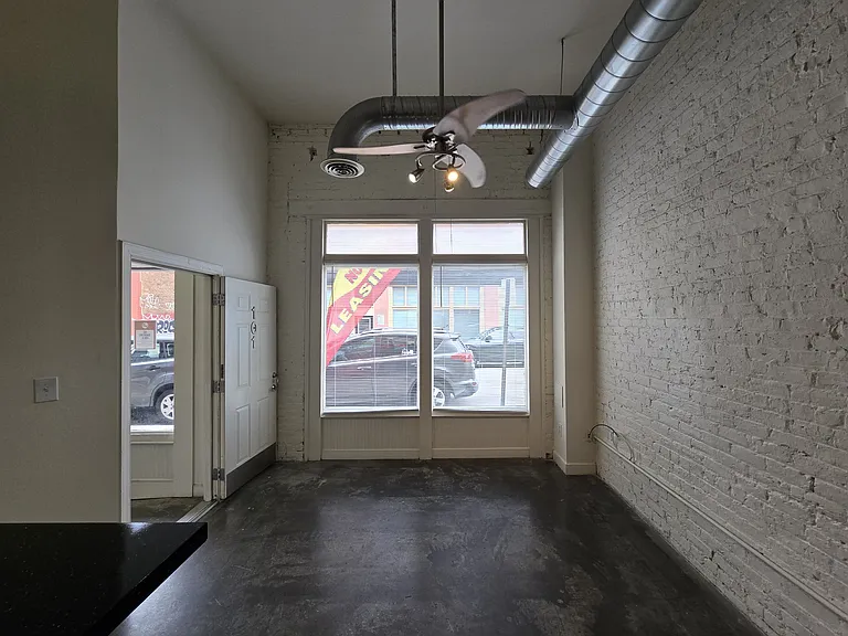 302 Goshen St #100 — Photo 4