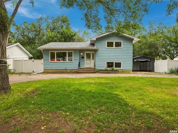 65 BOBOLINK BAY, Regina, SK S4S 4K2