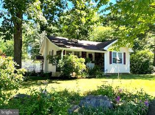 2340 Mill Pond Rd, Quakertown, PA 18951