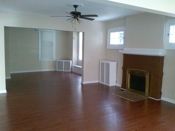 3rd image of 479-481 Clifton Ave