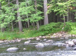 3 Weld St, Dixfield, ME 04224