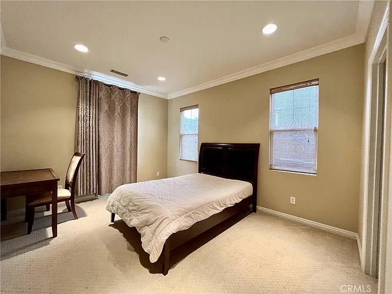 3974 E Callaway Dr — Photo 13
