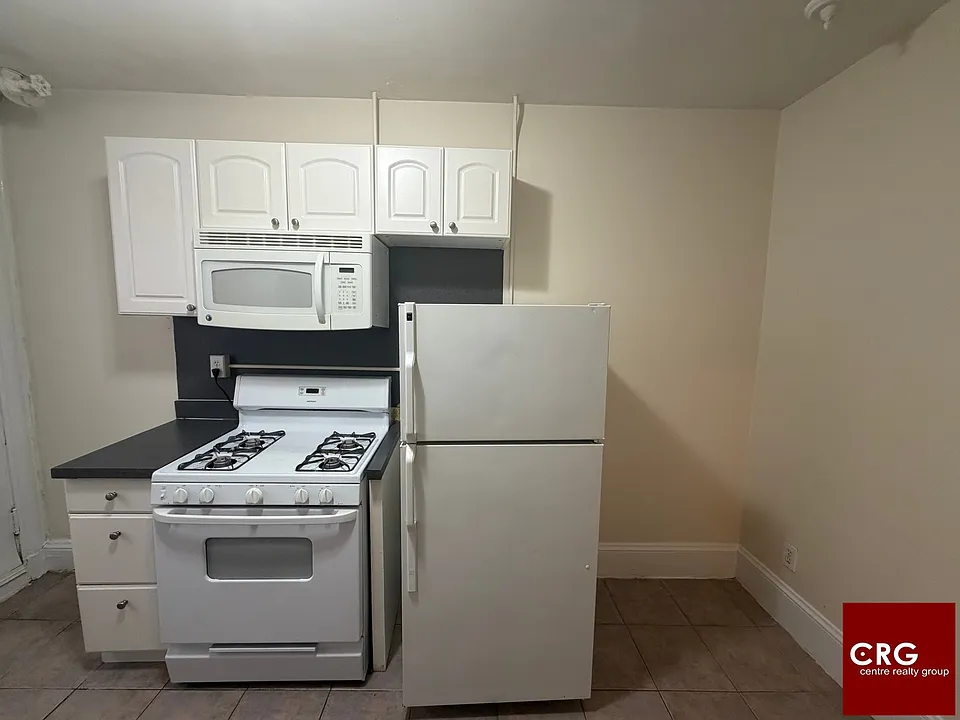 9 Barrows St #U3