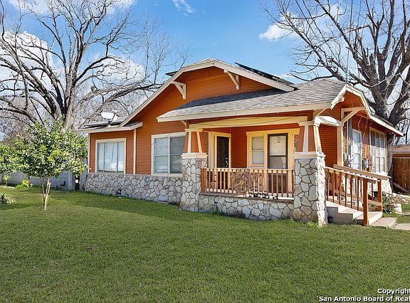 4th image of 522 Pecan Valley Dr