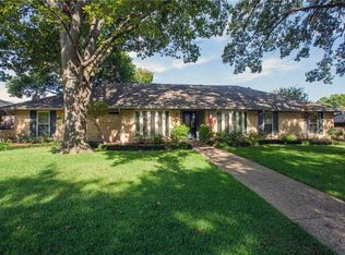 7155 Hunters Ridge Dr, Dallas, TX 75248