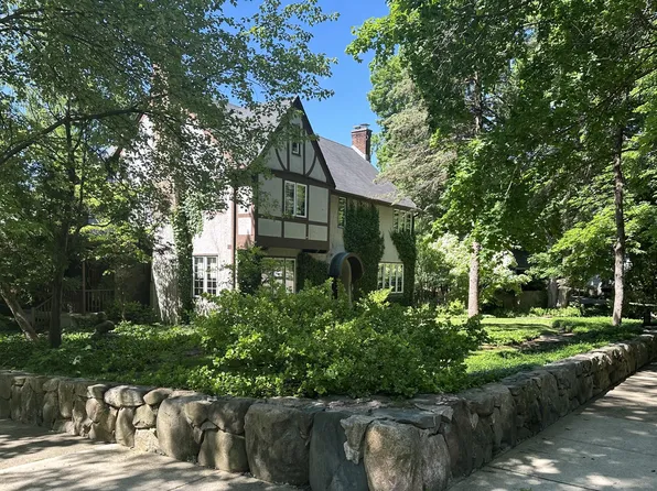 1926 Day St, Ann Arbor, MI 48104