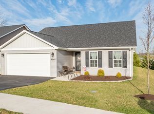 2040 Glade Dr SE, Christiansburg, VA 24073