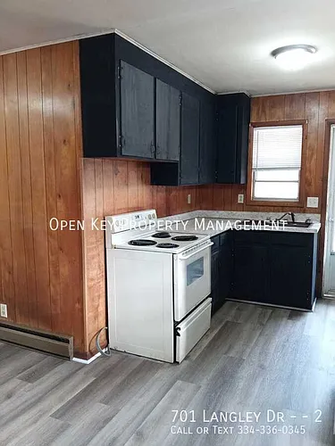 701 Langley Dr #2 Photo 1