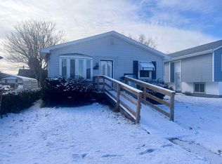 1528 6th Ave, East Moline, IL 61244