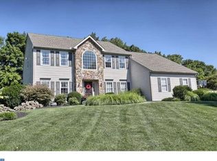 25 Tamarack Dr, Denver, PA 17517