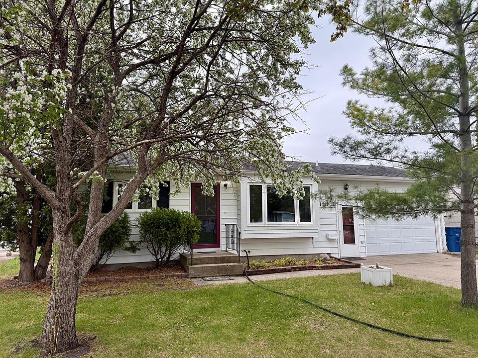 1st image of 1711 11th Ave N