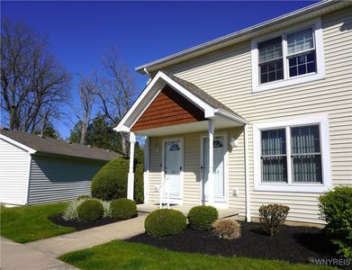 123 Olde Stone Ln, Lancaster, NY, 14086