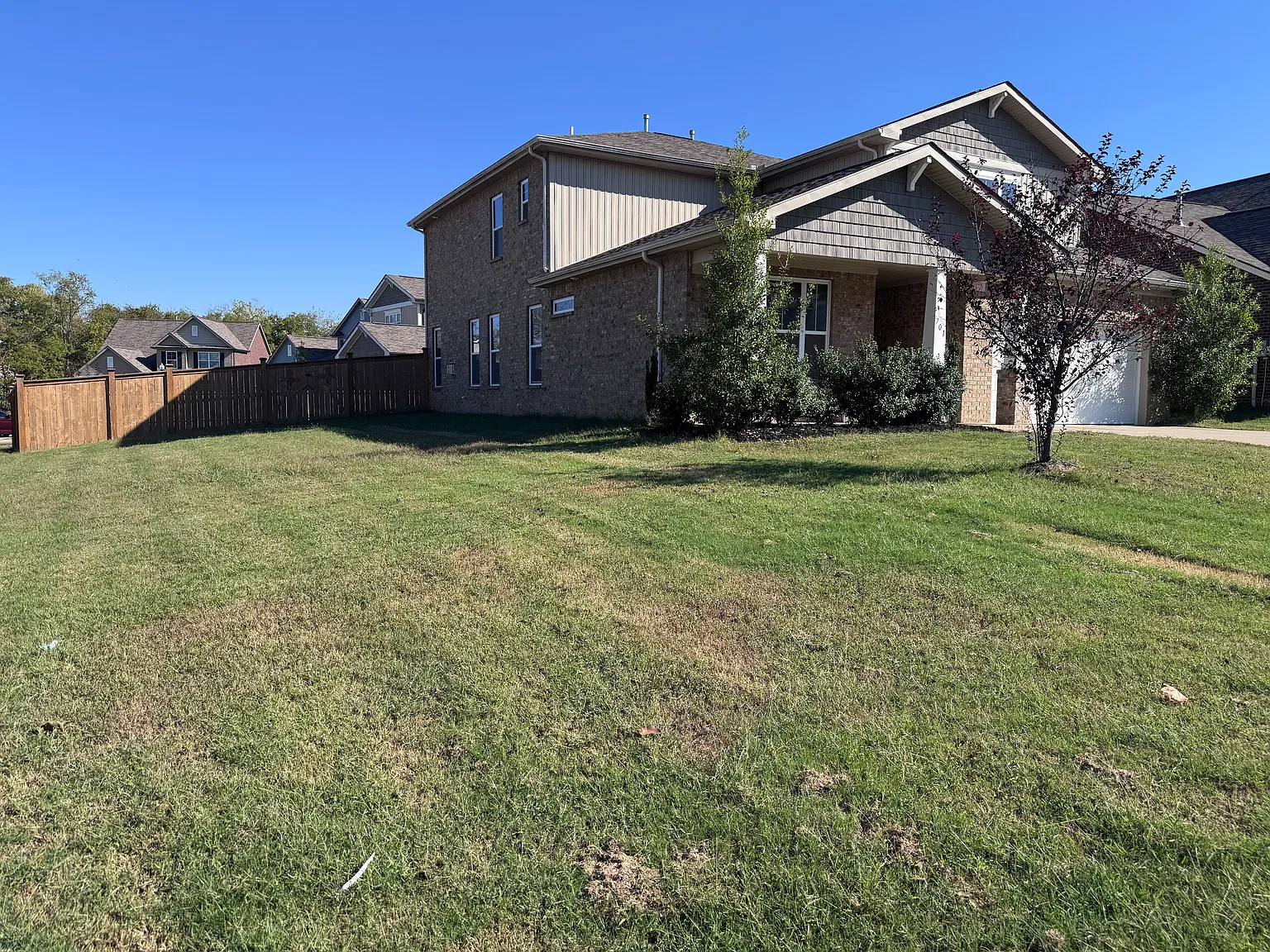4 bed, 3094 sqft, $2,800 — Photo 2