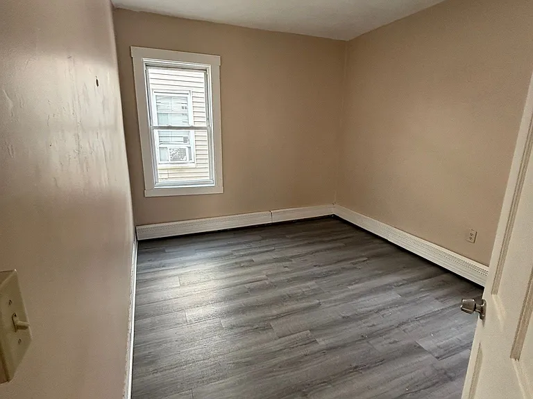 53 Brook St #3 — Photo 6