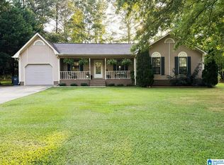 712 Timber Way, Weaver, AL 36277