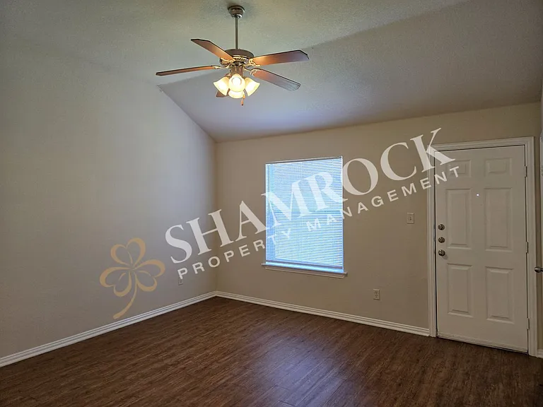 115 Prosperity Trl — Photo 5