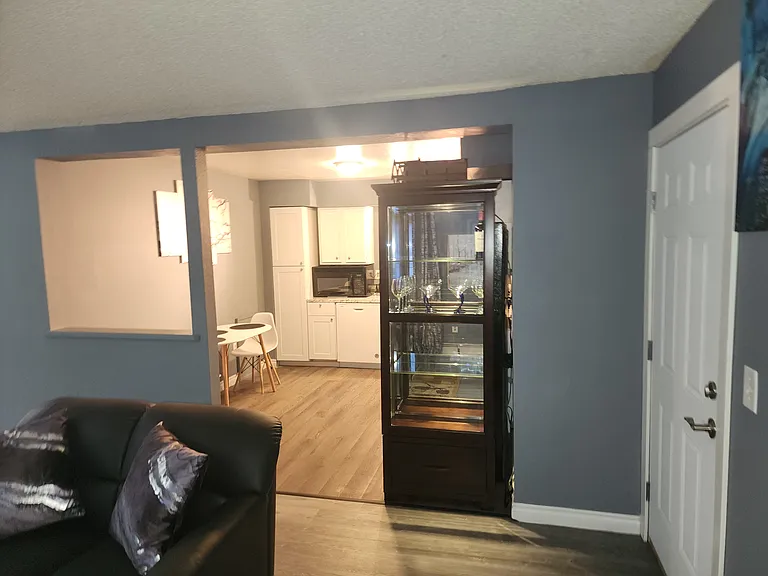 900 Medfra St #1 — Photo 33